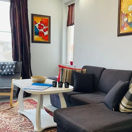 Cozy Spot By The Lions' Bridge Апартаменты София