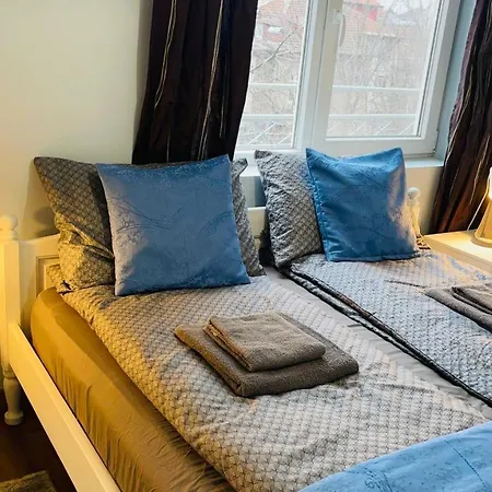 Apartamento Cozy Spot By The Lions' Bridge Sofía